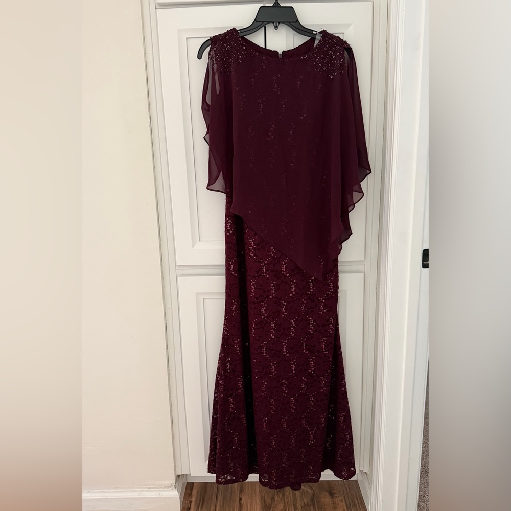 SL Fashions Petite Sequin Lace Dress 4P